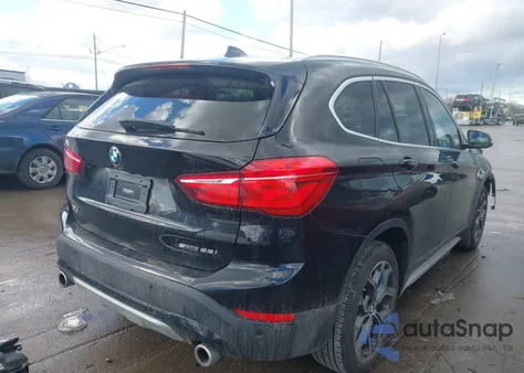 2021 BMW X1 Sdrive28I z USA, uszkodzony, nr VIN WBXJG7C06M5T57439